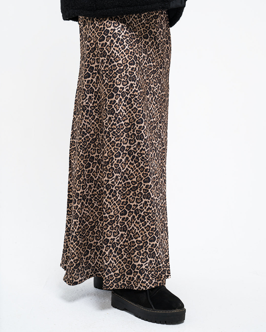 Urban Girl Satin Skirt